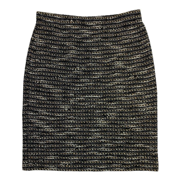 St. John Collection knit skirt - Picture 6 of 8